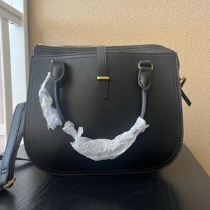 Brand new Fossil purse never used